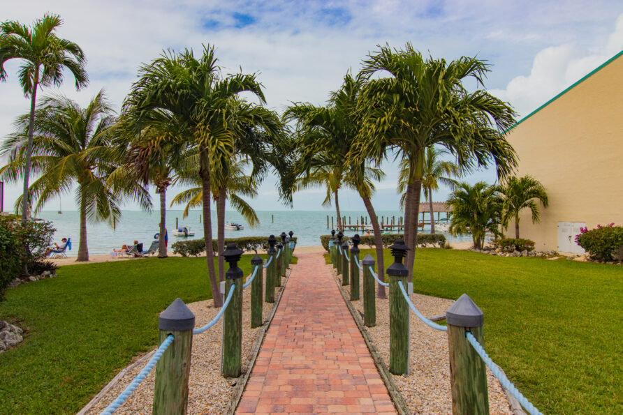 Islamorada Home 2 Sandy Beaches + Pool + Kayaks + Bikes (Main)